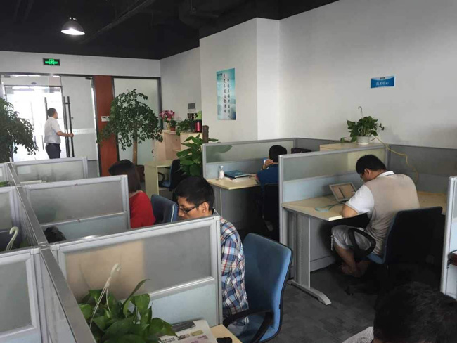 上海青青草网址APP下载黄色真空科技青青草网站在线观看機械手,碼垛機械手